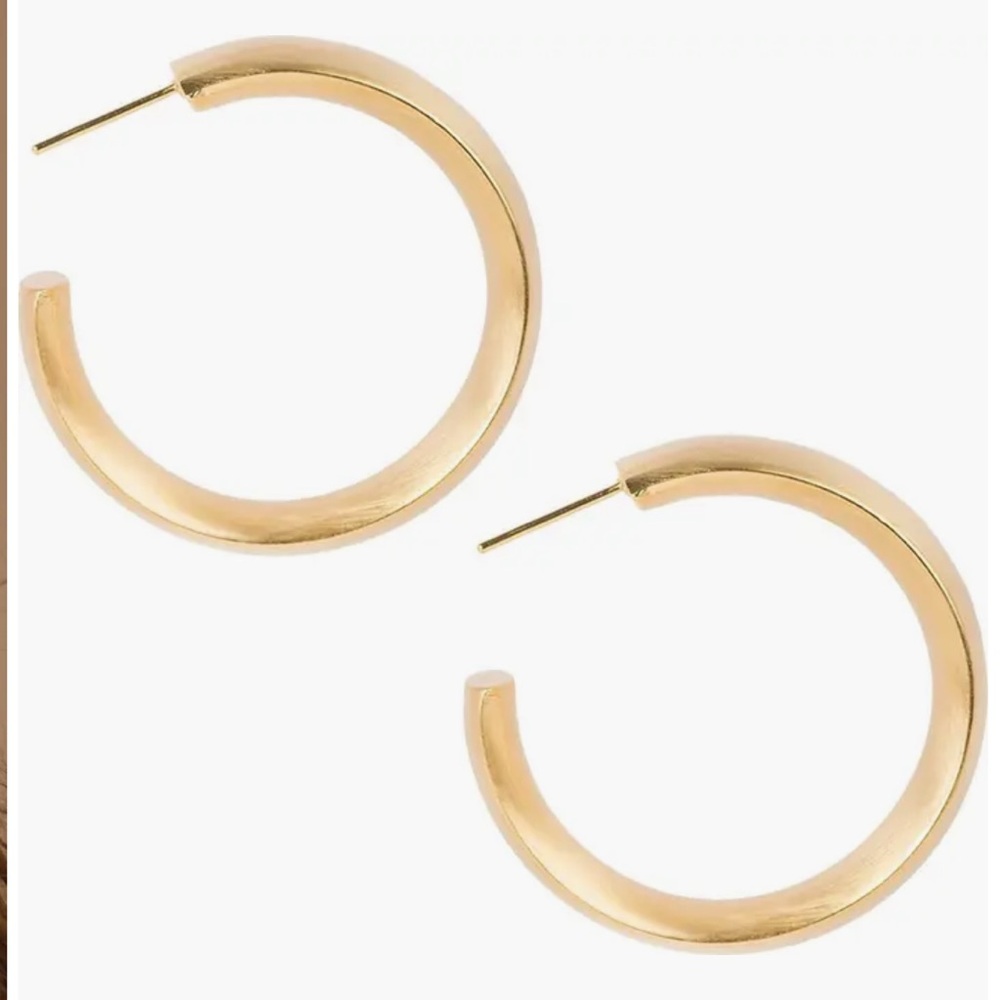 🔥Never Worn Saachi Gold Hoop Earrings🔥